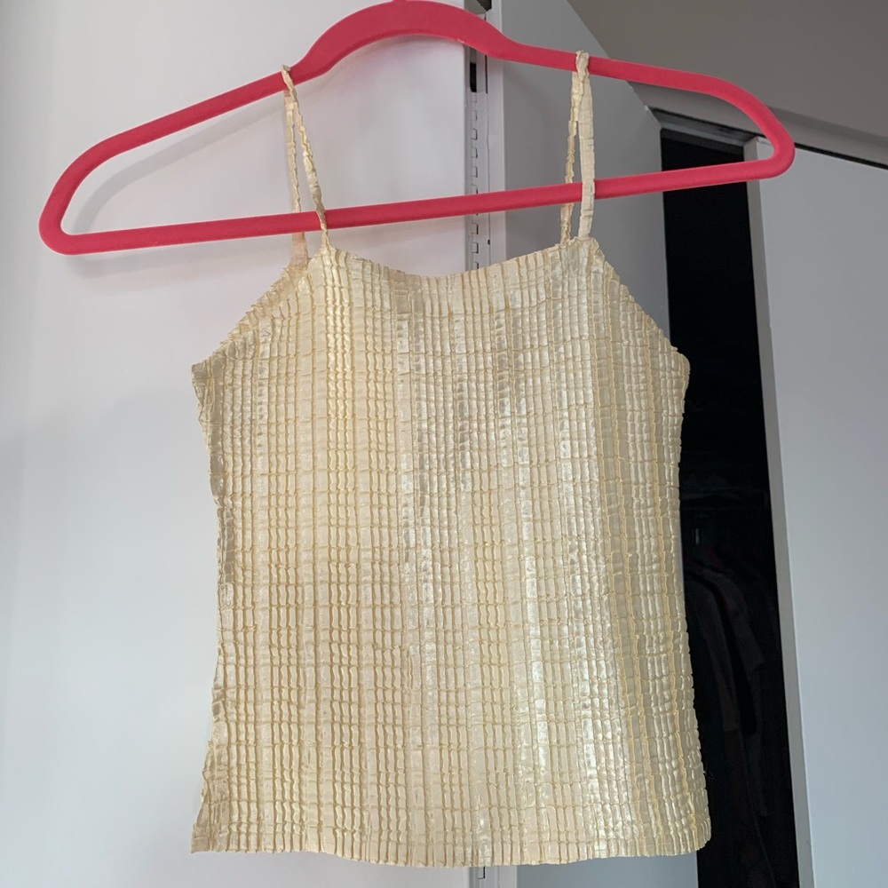 Cream tank